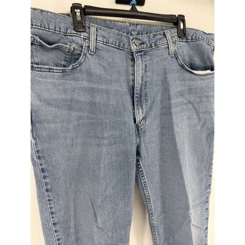 Levi's 502 Jeans Mens 44x30 Light Wash Blue Regular Denim - Picture 4 of 9